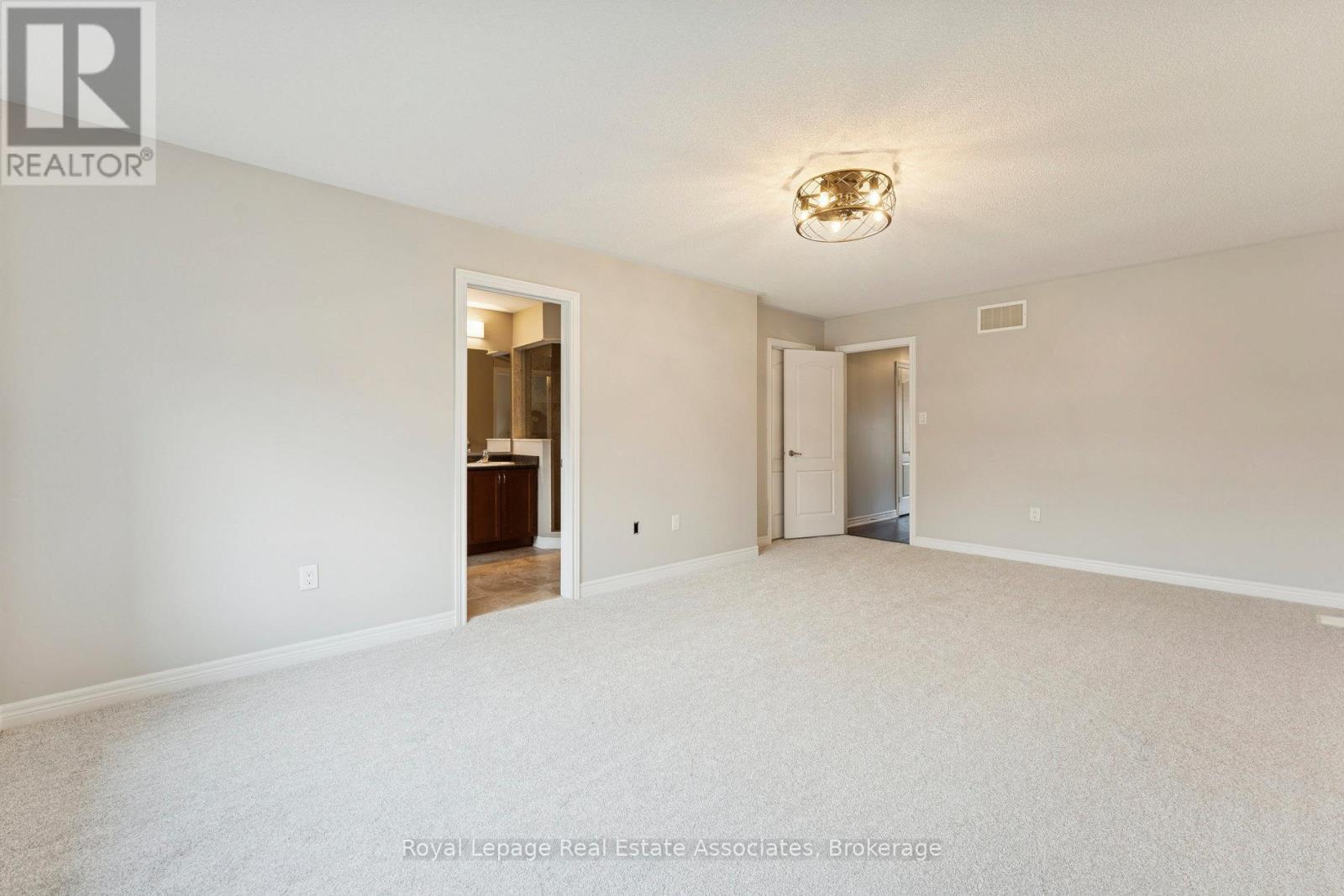 12 Diamond Leaf Lane, Halton Hills, Ontario  L7G 0G7 - Photo 20 - W12545618