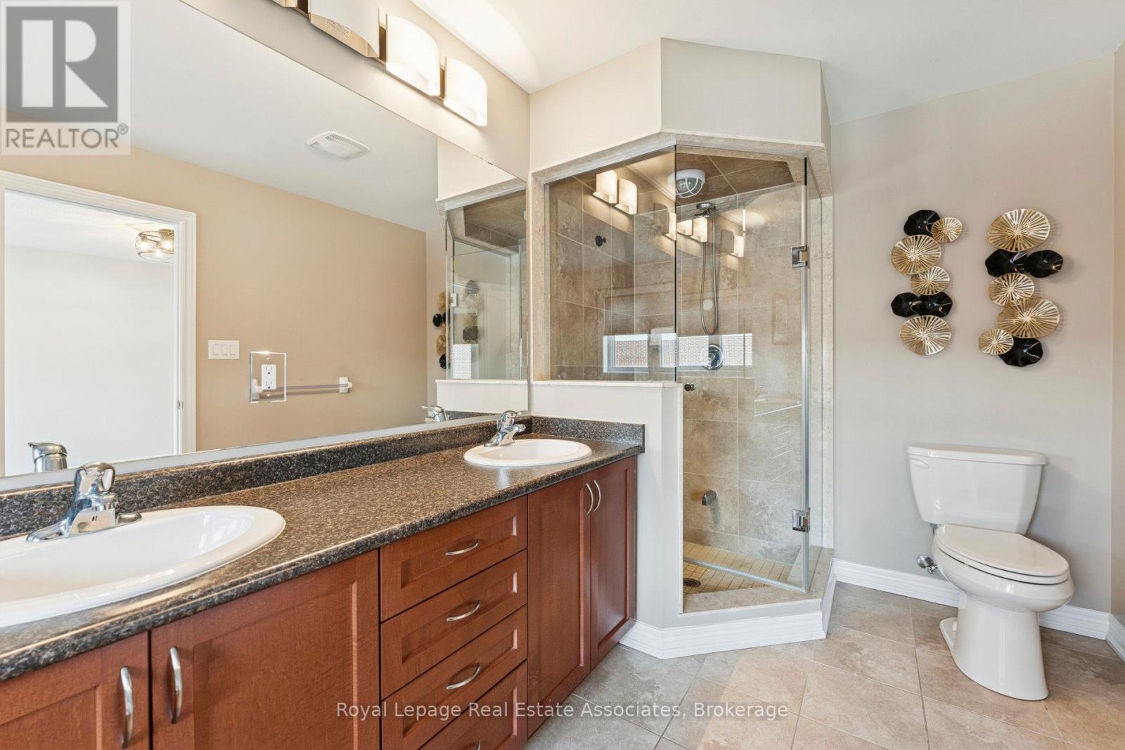 12 Diamond Leaf Lane, Halton Hills, Ontario  L7G 0G7 - Photo 22 - W12545618