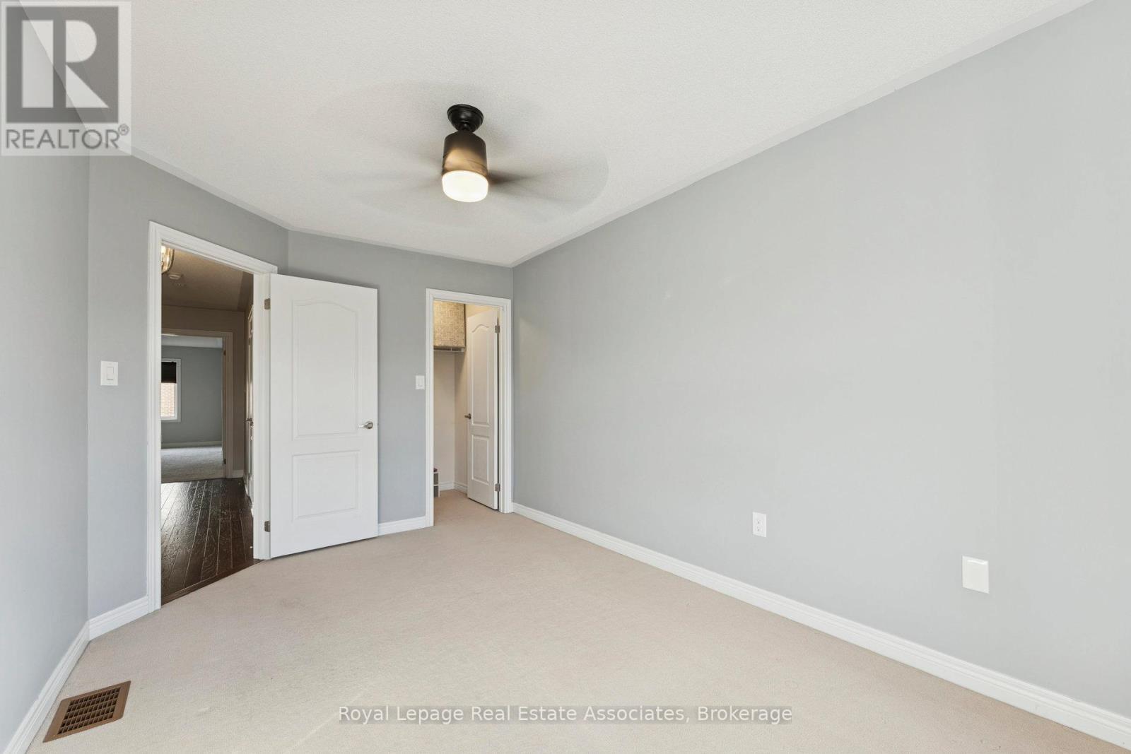 12 Diamond Leaf Lane, Halton Hills, Ontario  L7G 0G7 - Photo 24 - W12545618