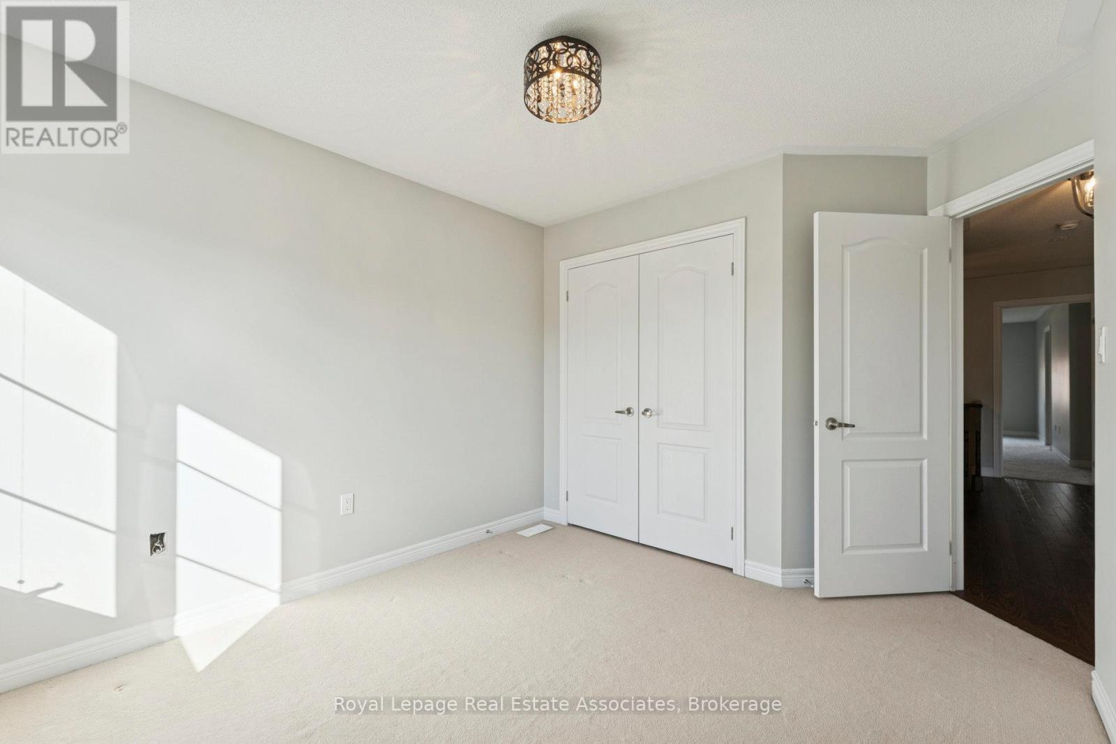 12 Diamond Leaf Lane, Halton Hills, Ontario  L7G 0G7 - Photo 27 - W12545618