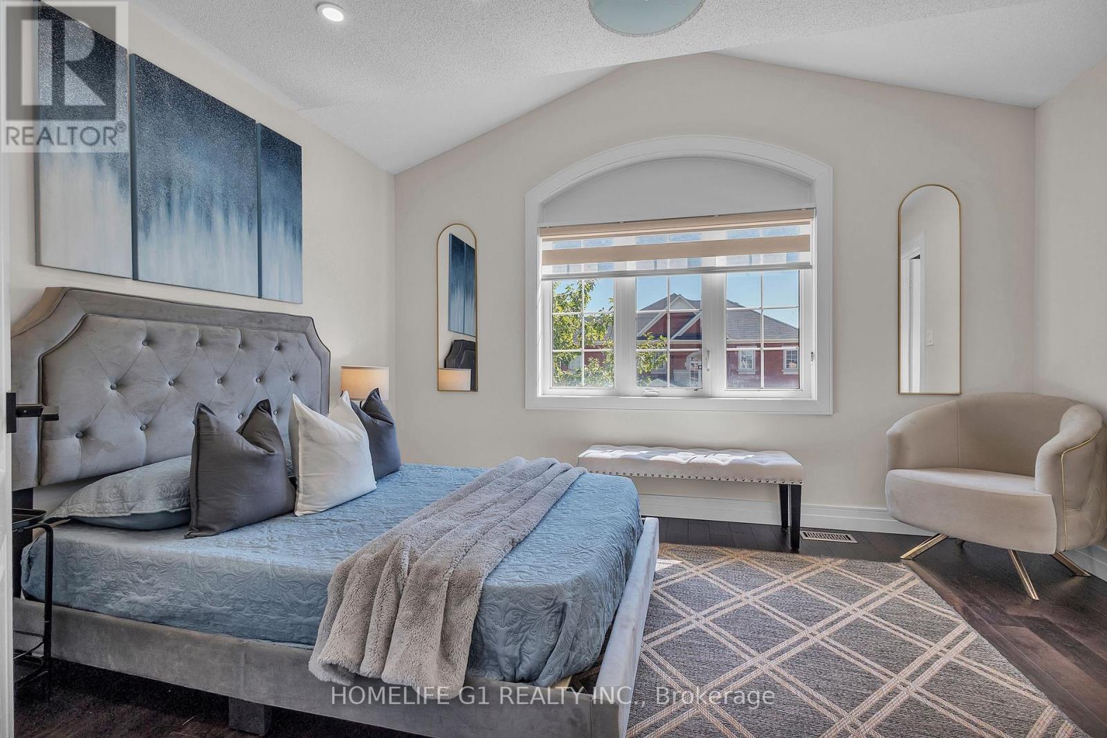 29 Sixteen Mile Drive, Oakville, Ontario L6M 0S8 - Photo 23 - W12545638