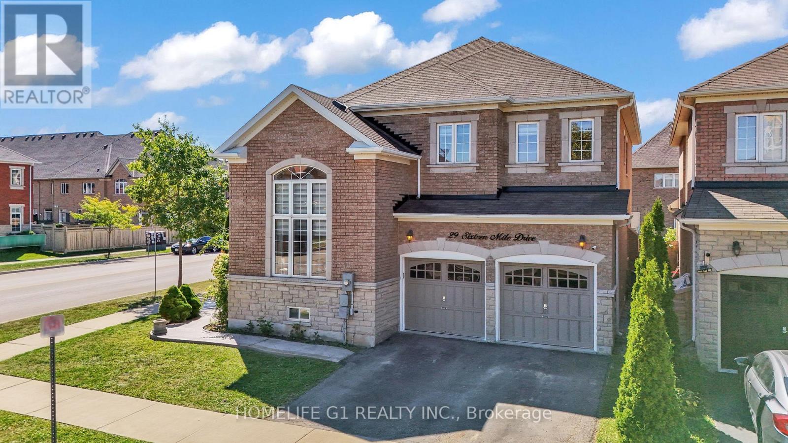 29 Sixteen Mile Drive, Oakville, Ontario L6M 0S8 - Photo 33 - W12545638