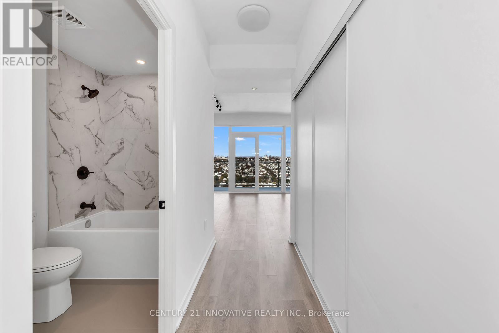 2806 - 1285 Dupont Street, Toronto, Ontario  M6H 0E3 - Photo 18 - W12545640