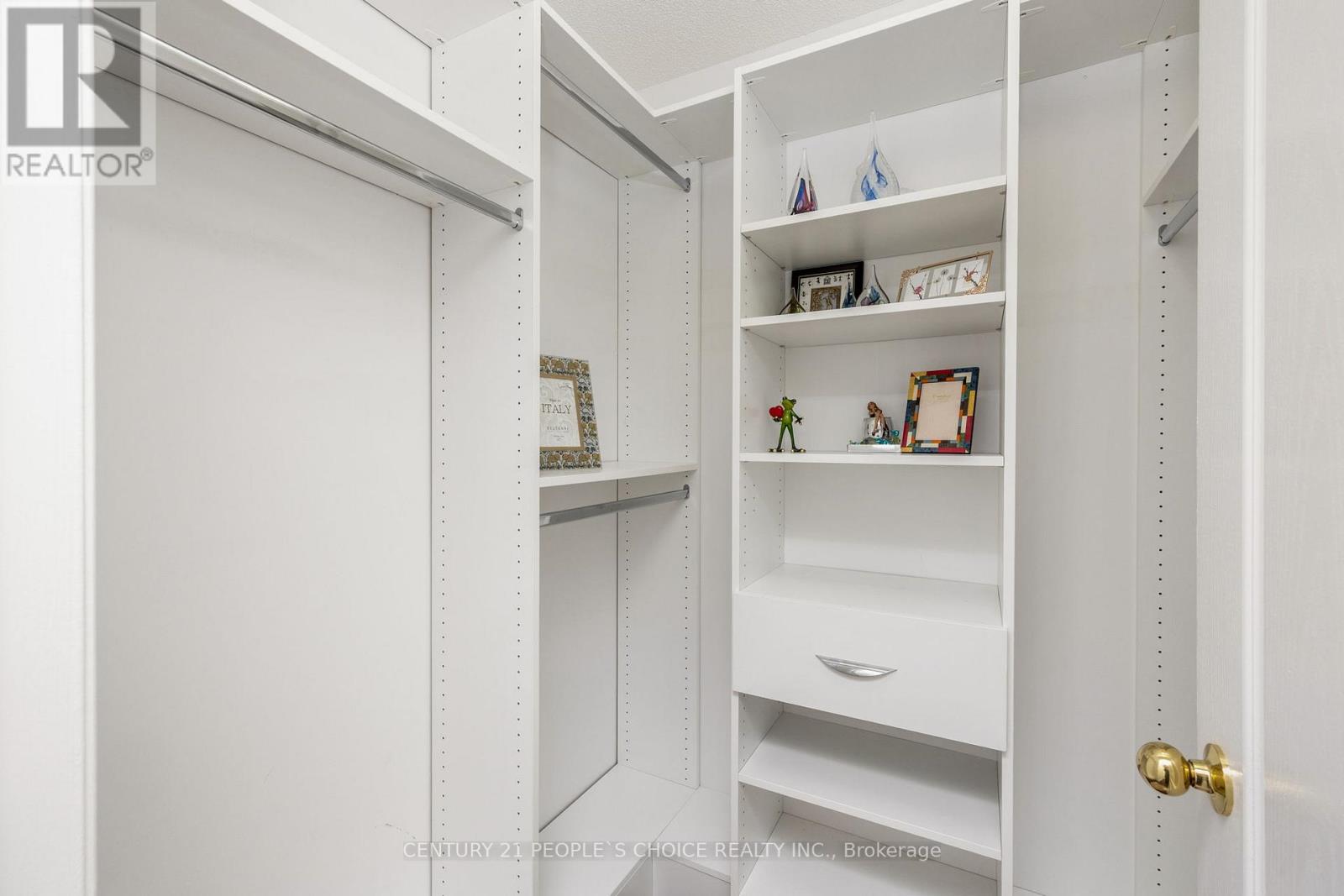 25 Trumpet Valley Boulevard, Brampton, Ontario  L7A 3P4 - Photo 17 - W12545644