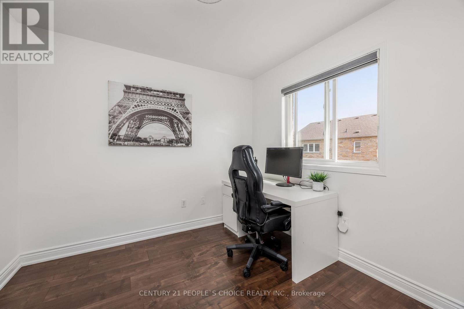 25 Trumpet Valley Boulevard, Brampton, Ontario  L7A 3P4 - Photo 21 - W12545644