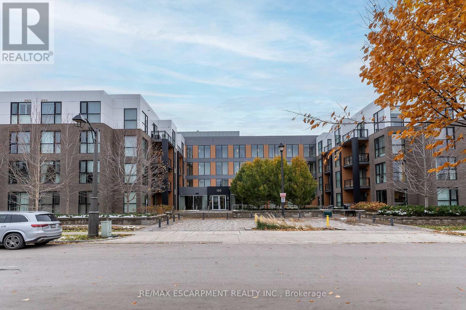 316 - 150 Sabina Drive, Oakville, Ontario  L6H 0W3 - Photo 27 - W12545652