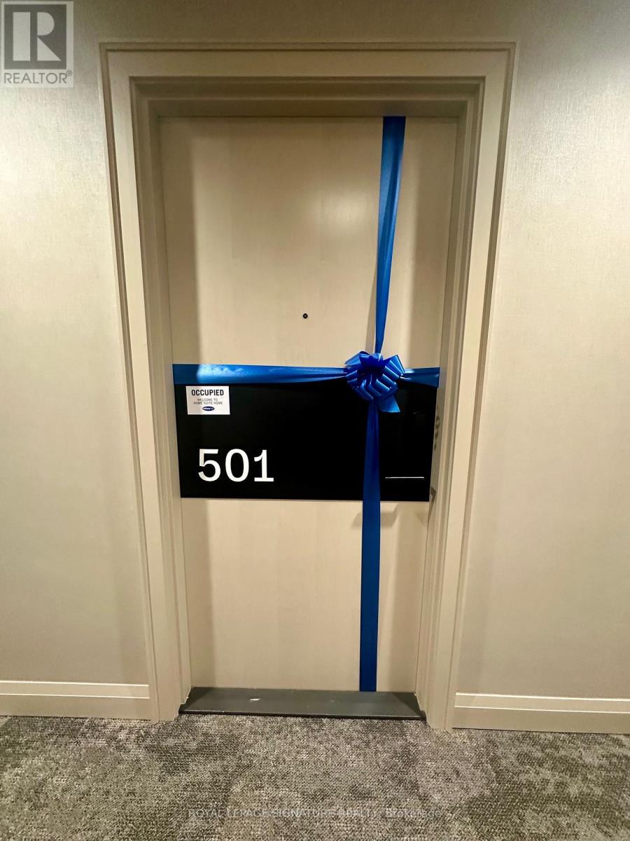 501 - 3250 Carding Mill Trail, Oakville, Ontario  L6M 1L3 - Photo 4 - W12545696