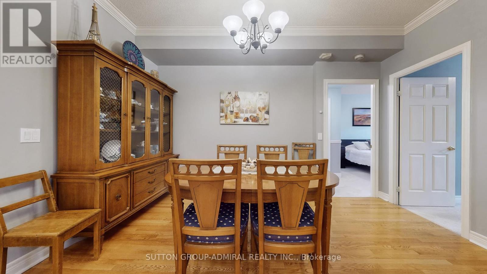 207 - 10 Old Mill Trail, Toronto, Ontario  M8X 2Y9 - Photo 12 - W12545734