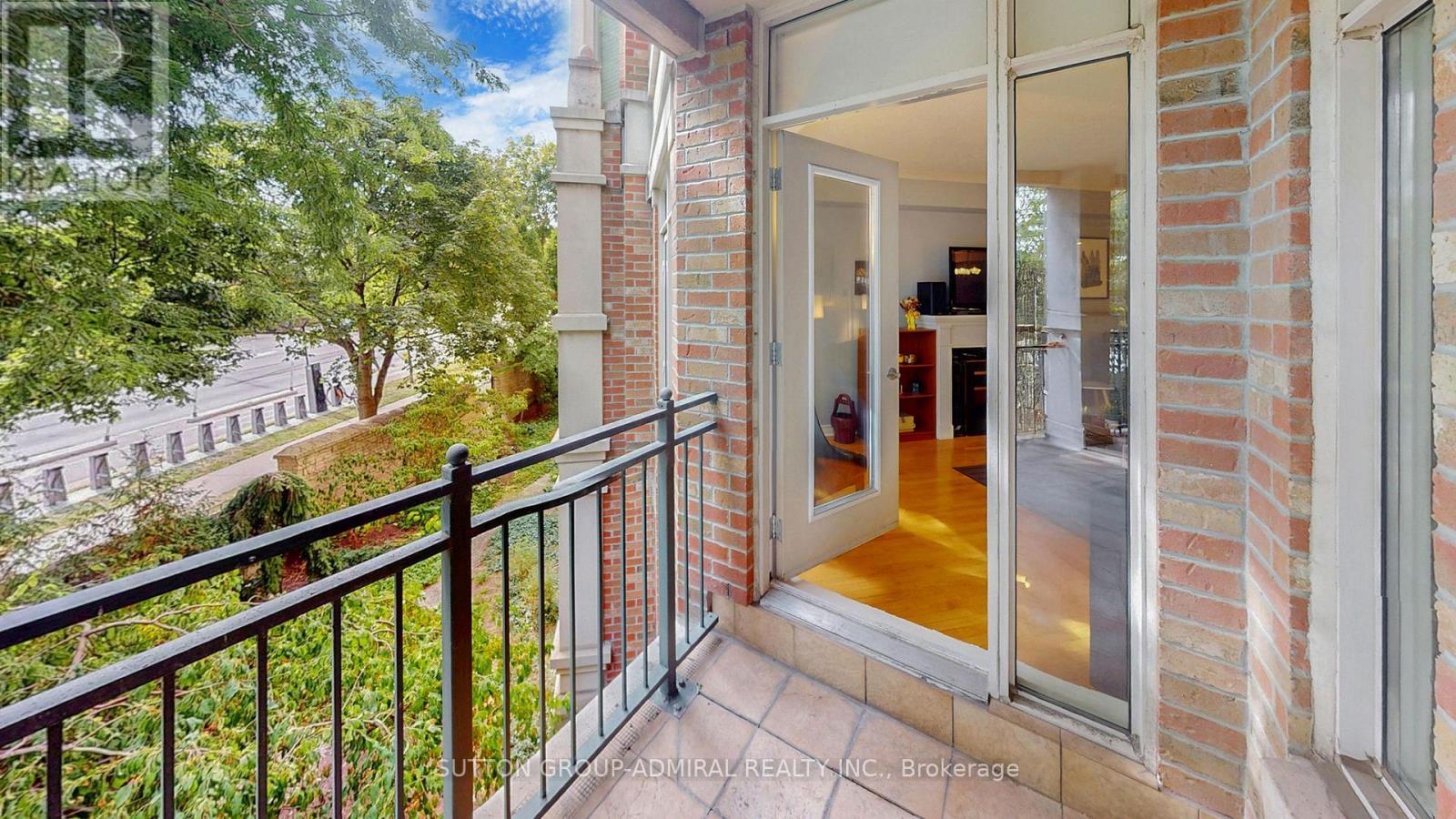 207 - 10 Old Mill Trail, Toronto, Ontario  M8X 2Y9 - Photo 28 - W12545734