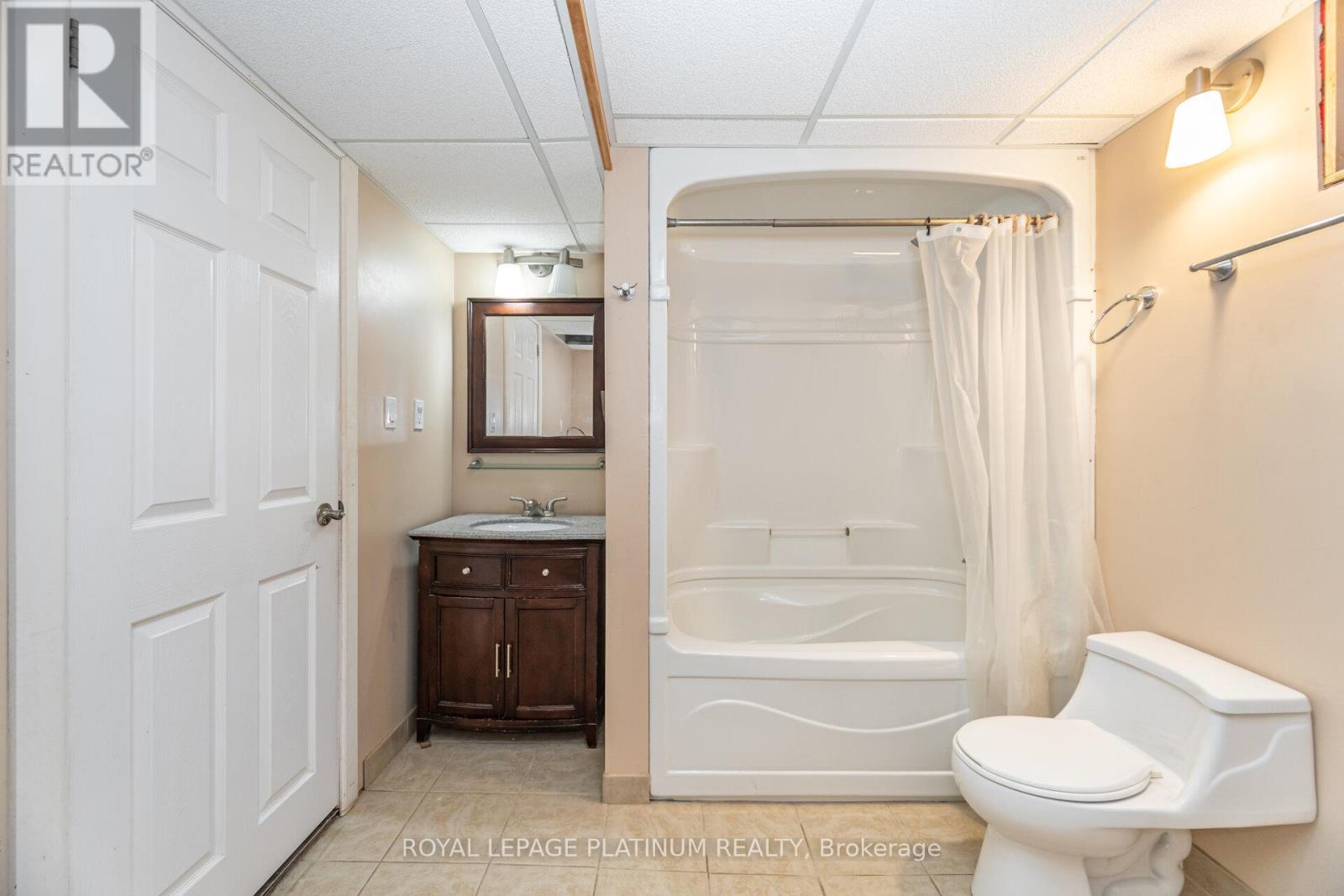 230 Archdekin Drive, Brampton, Ontario  L6V 1Z2 - Photo 35 - W12545766