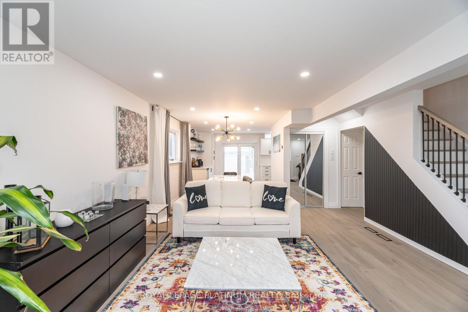 230 Archdekin Drive, Brampton, Ontario  L6V 1Z2 - Photo 8 - W12545766