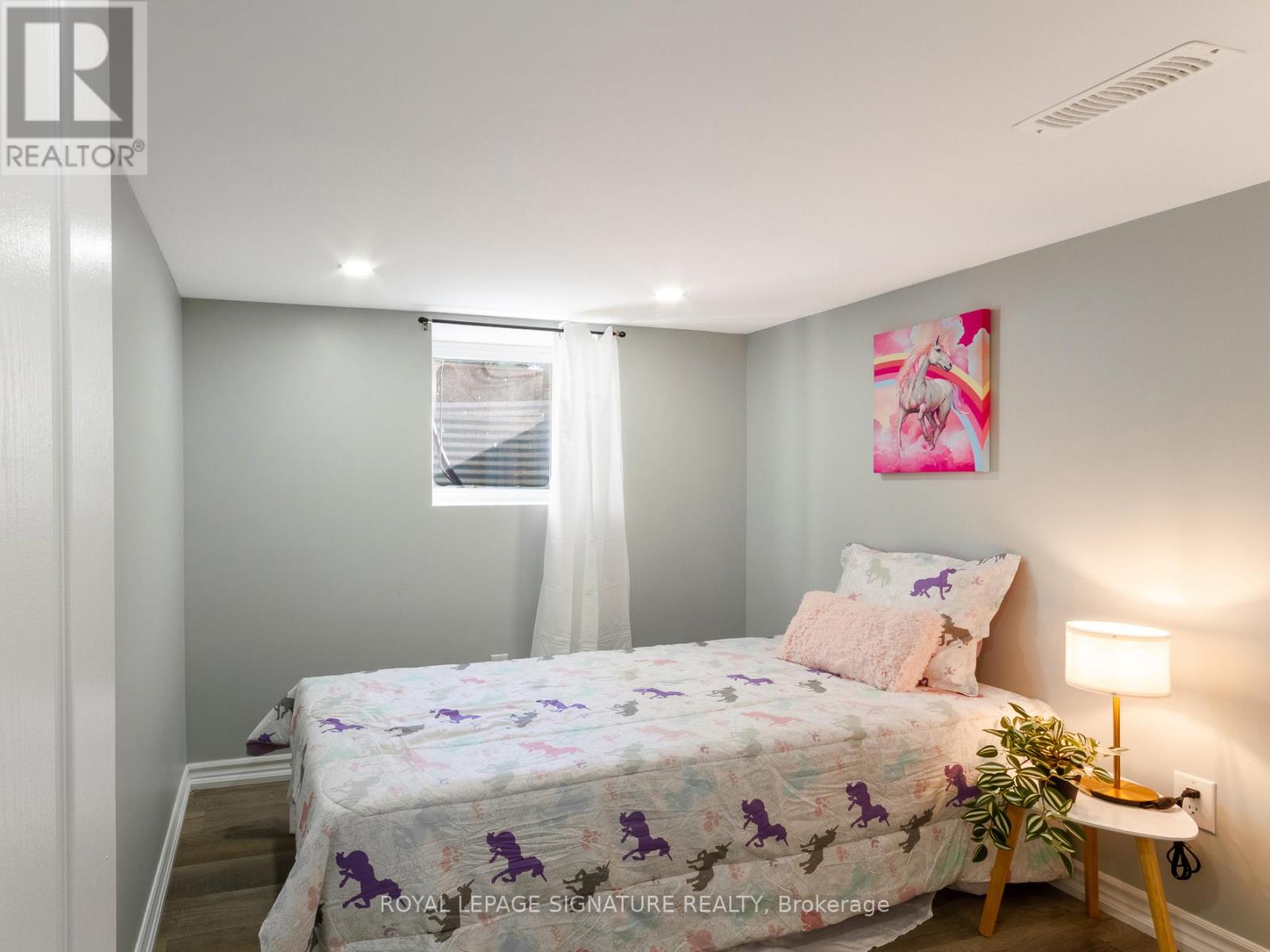 66 Niagara Road, Kitchener, Ontario  N2B 1T2 - Photo 33 - X12435431