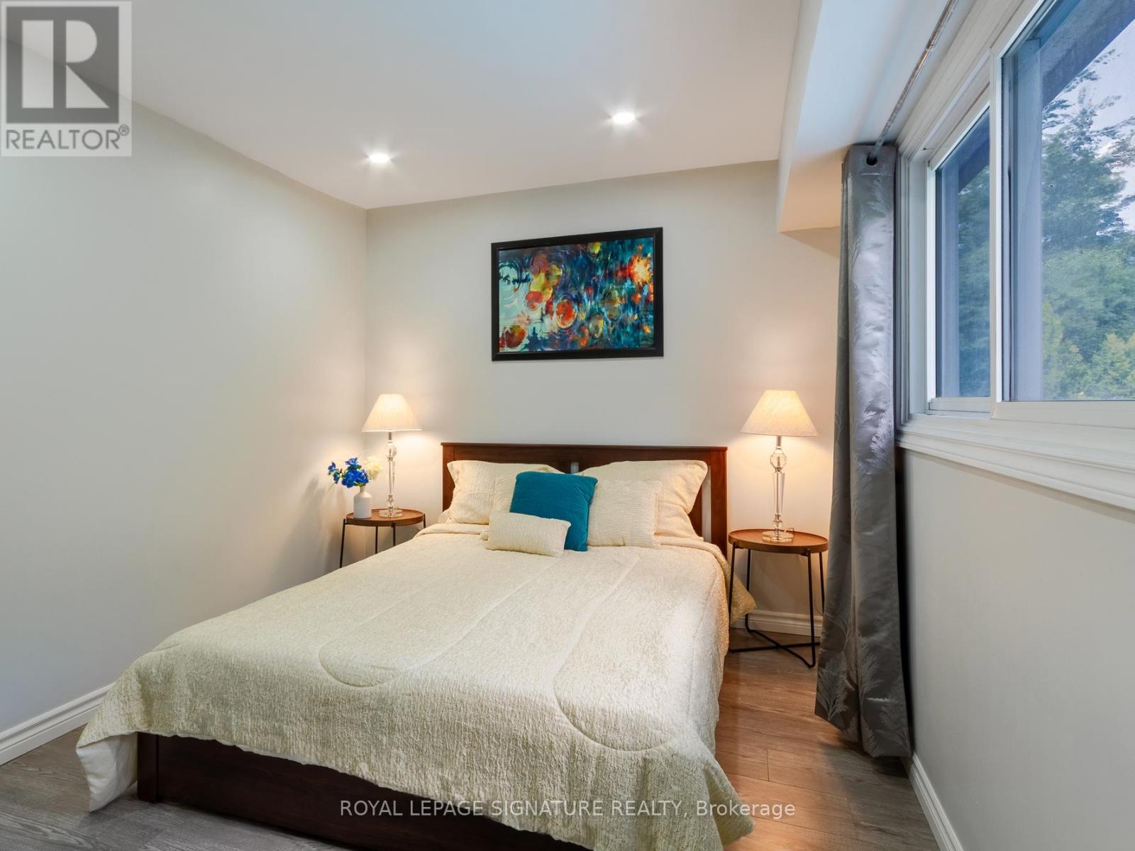 66 Niagara Road, Kitchener, Ontario  N2B 1T2 - Photo 25 - X12435431