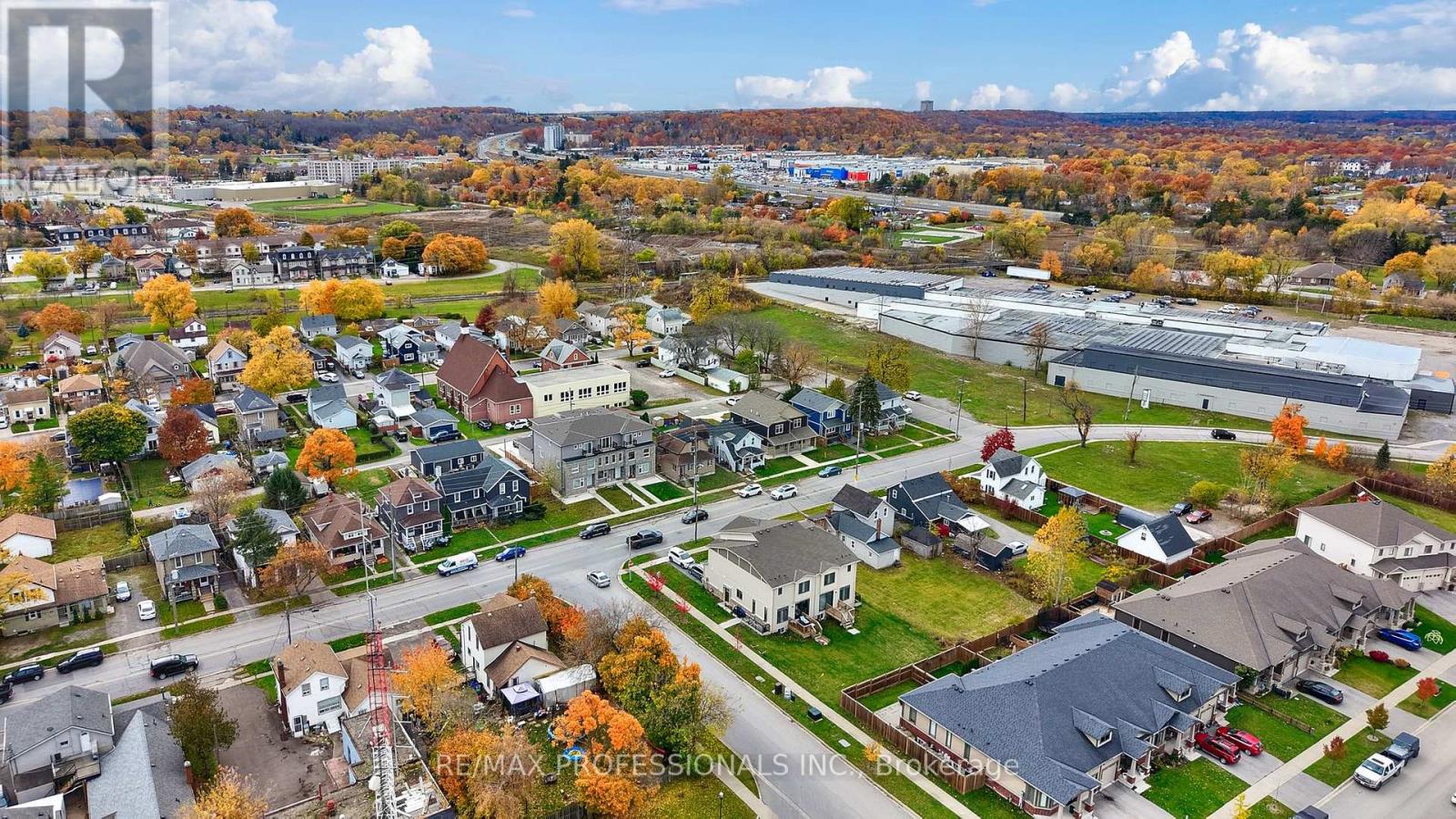 27 Oakdale Avenue, St. Catharines, Ontario  L2P 2B8 - Photo 31 - X12542590