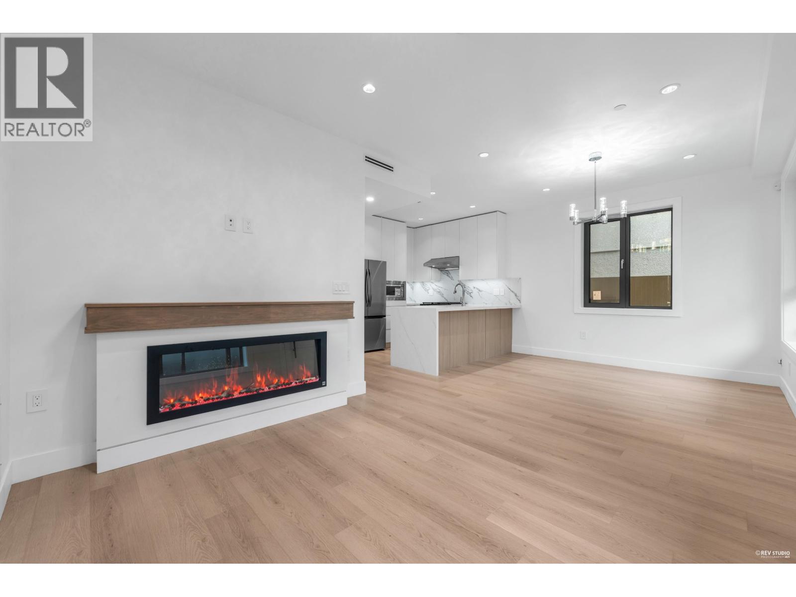 2 262 E 65th Avenue, Vancouver, British Columbia  V5X 2P4 - Photo 10 - R3065510