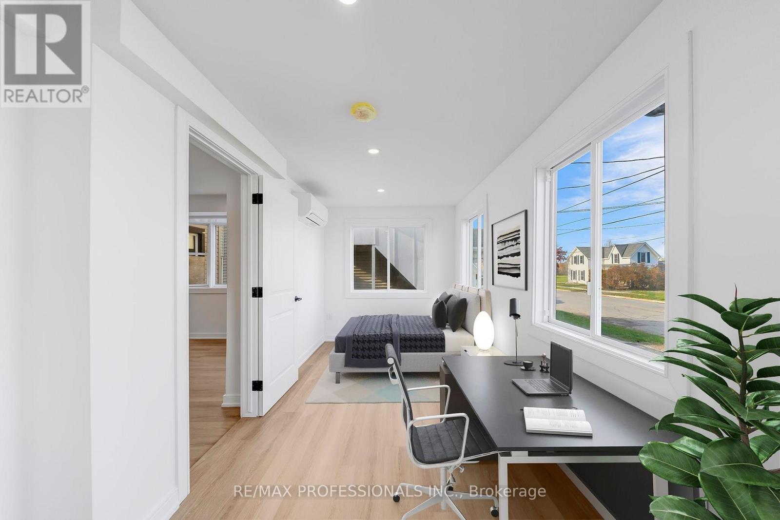 27 Oakdale Avenue, St. Catharines, Ontario  L2P 2B8 - Photo 24 - X12542590