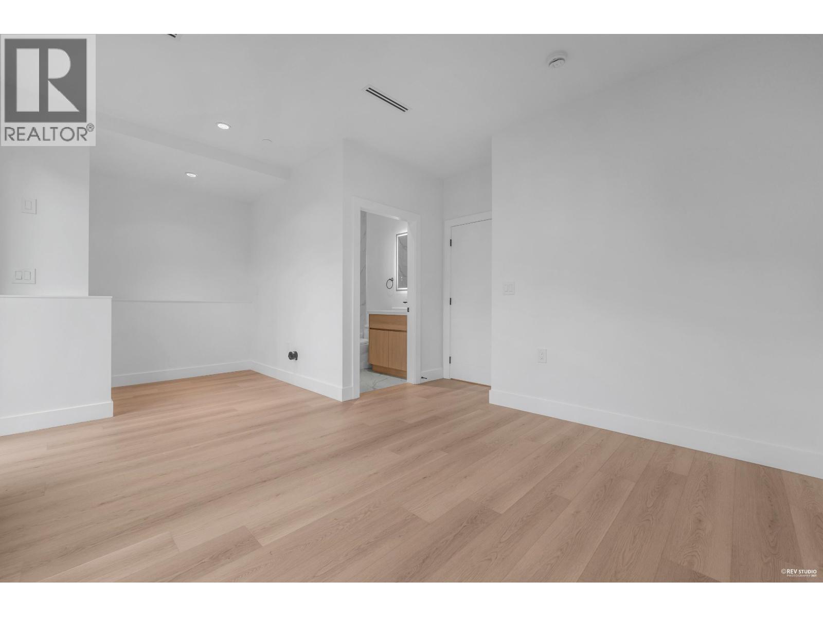 2 262 E 65th Avenue, Vancouver, British Columbia  V5X 2P4 - Photo 14 - R3065510