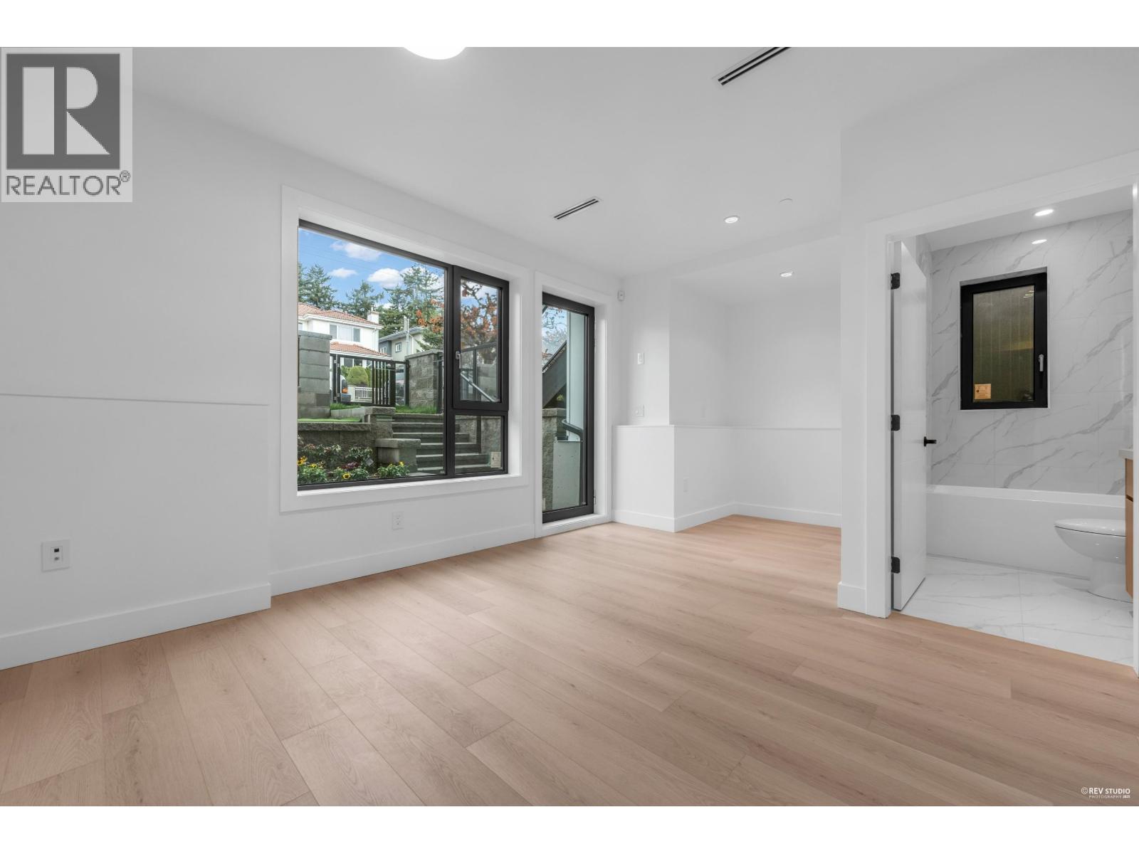 2 262 E 65th Avenue, Vancouver, British Columbia  V5X 2P4 - Photo 15 - R3065510