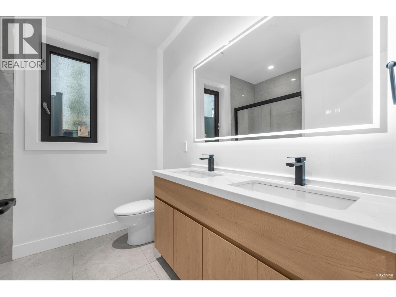 2 262 E 65th Avenue, Vancouver, British Columbia  V5X 2P4 - Photo 24 - R3065510