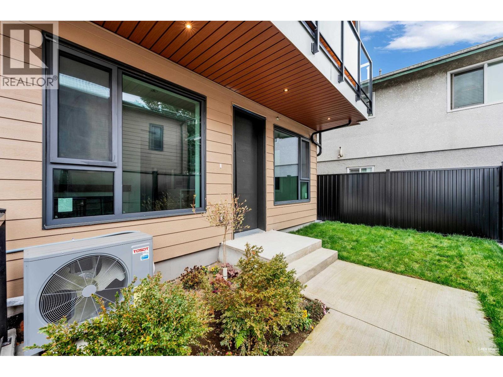 2 262 E 65th Avenue, Vancouver, British Columbia  V5X 2P4 - Photo 4 - R3065510