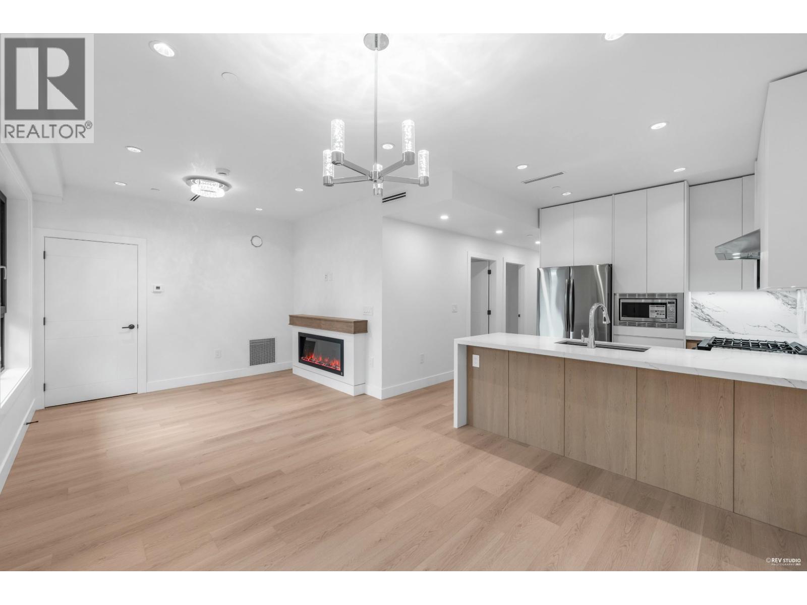 2 262 E 65th Avenue, Vancouver, British Columbia  V5X 2P4 - Photo 11 - R3065510