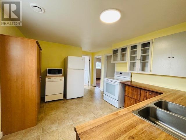 413 River St, Kenora, Ontario  P0X 1C0 - Photo 12 - TB253236