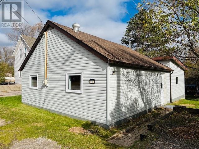 413 River St, Kenora, Ontario  P0X 1C0 - Photo 2 - TB253236