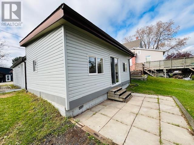 413 River St, Kenora, Ontario  P0X 1C0 - Photo 7 - TB253236