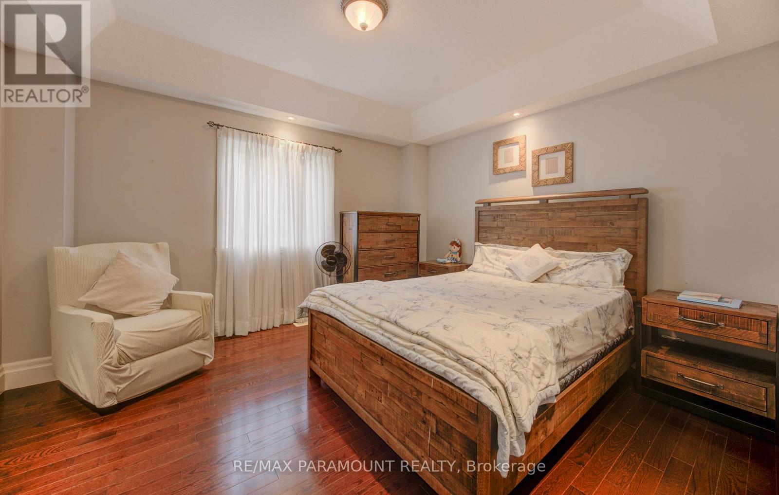 7 Mariposa Court, Kitchener, Ontario  N2E 4A9 - Photo 22 - X12545624