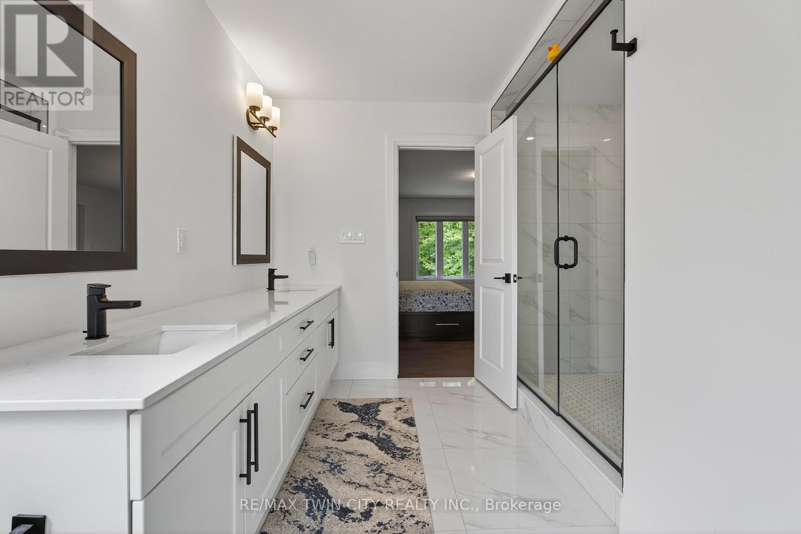 209 Jeffrey Place, Kitchener, Ontario  N2C 0C2 - Photo 20 - X12545626