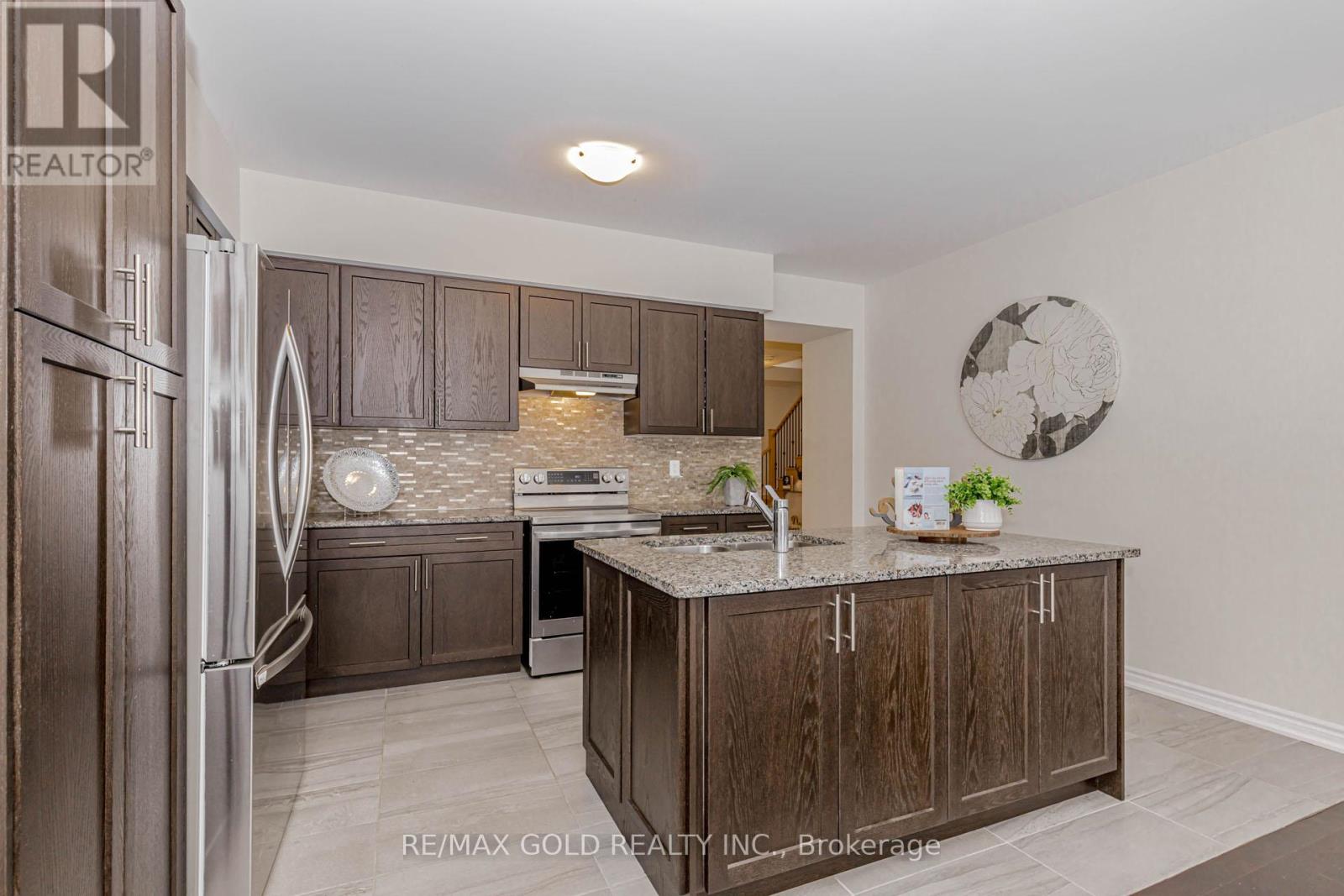 4 Heming Street, Brant, Ontario  N3L 0M5 - Photo 14 - X12545690