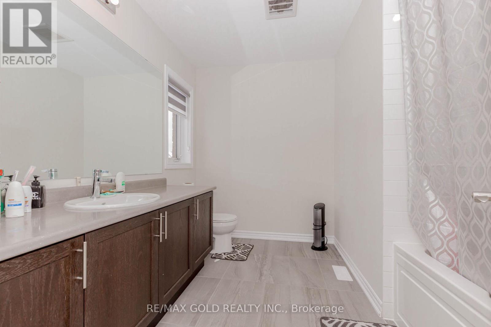 4 Heming Street, Brant, Ontario  N3L 0M5 - Photo 32 - X12545690