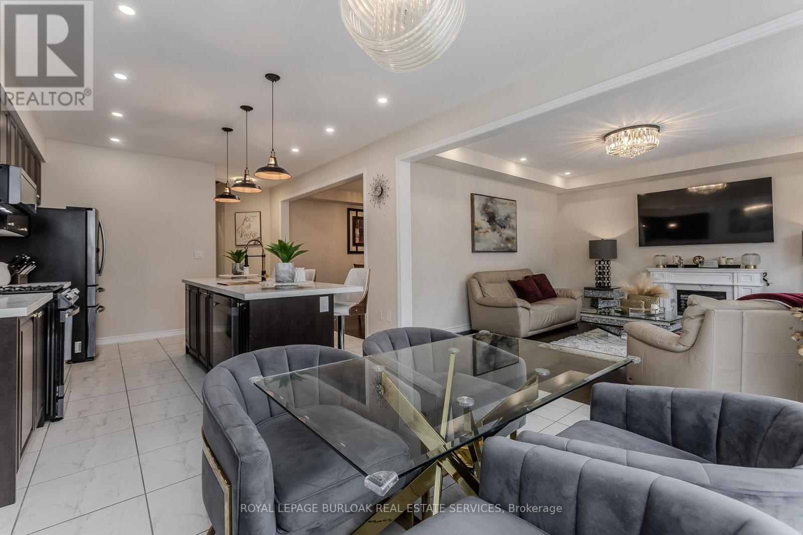 39 Mcwatters Street, Hamilton, Ontario  L0R 1C0 - Photo 16 - X12545708