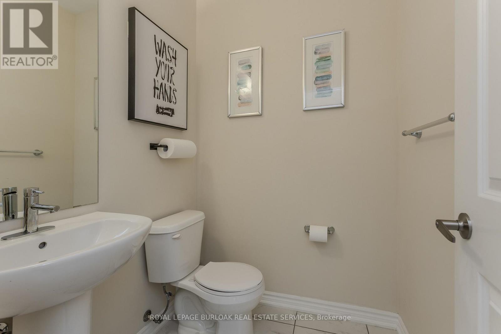 39 Mcwatters Street, Hamilton, Ontario  L0R 1C0 - Photo 22 - X12545708