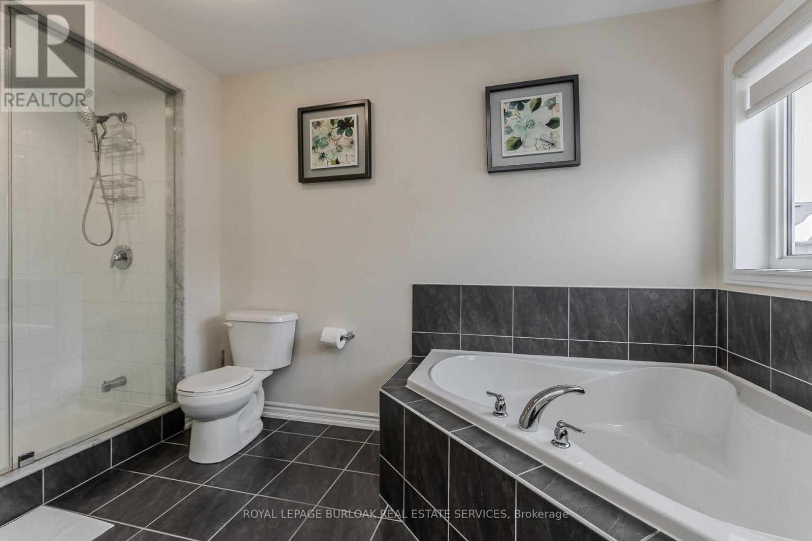 39 Mcwatters Street, Hamilton, Ontario  L0R 1C0 - Photo 28 - X12545708