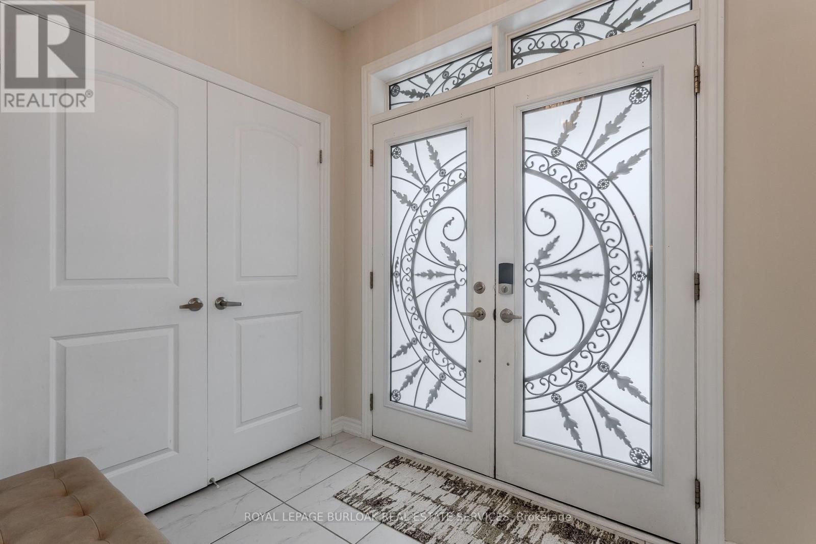 39 Mcwatters Street, Hamilton, Ontario  L0R 1C0 - Photo 5 - X12545708