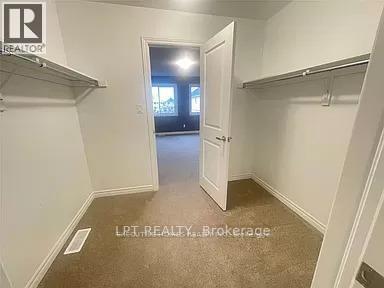 24 Bradley Avenue, Welland, Ontario  L3B 0K1 - Photo 9 - X12545710