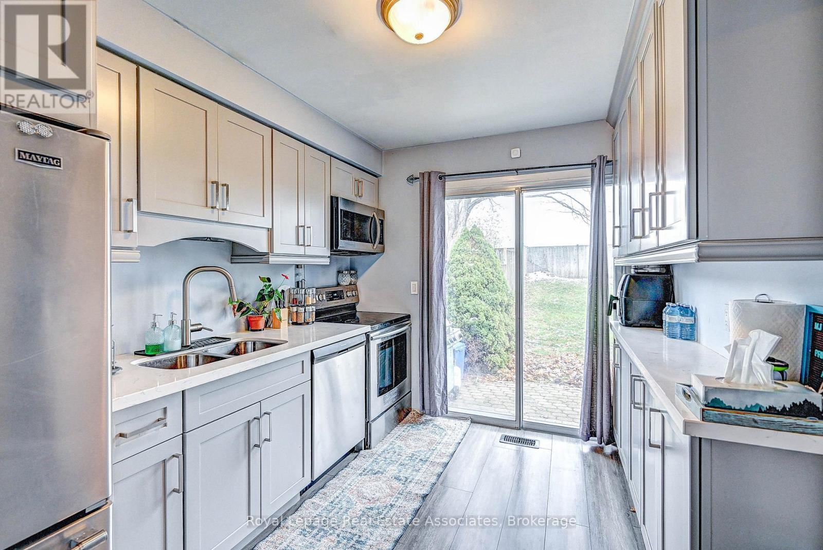 190 Nith River Way, North Dumfries, Ontario  N0B 1E0 - Photo 14 - X12545716