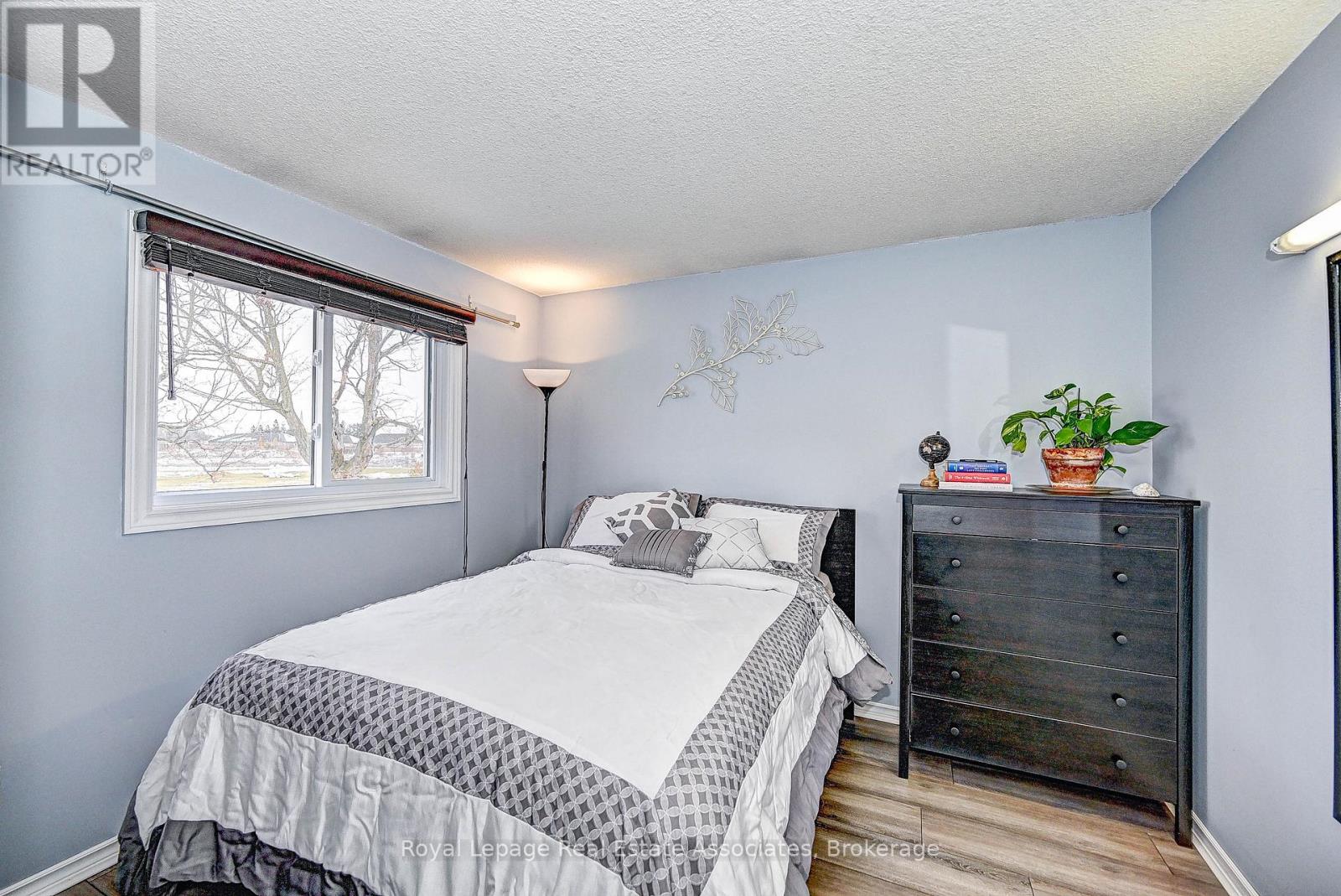 190 Nith River Way, North Dumfries, Ontario  N0B 1E0 - Photo 19 - X12545716