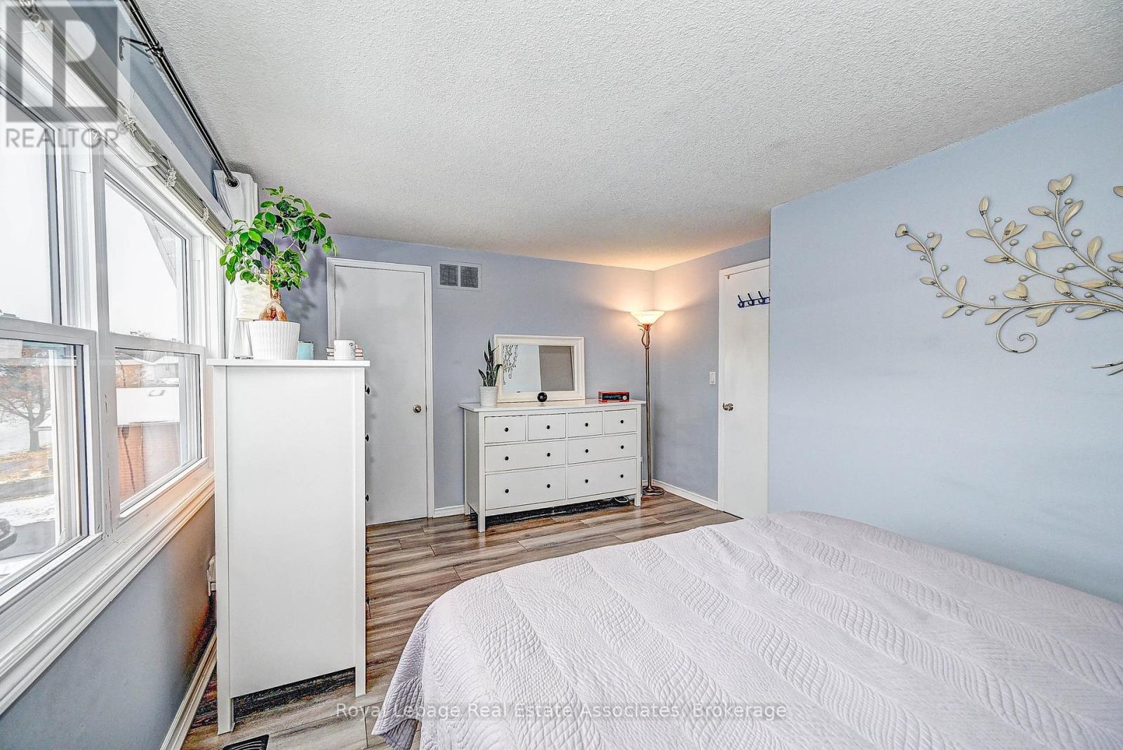 190 Nith River Way, North Dumfries, Ontario  N0B 1E0 - Photo 21 - X12545716