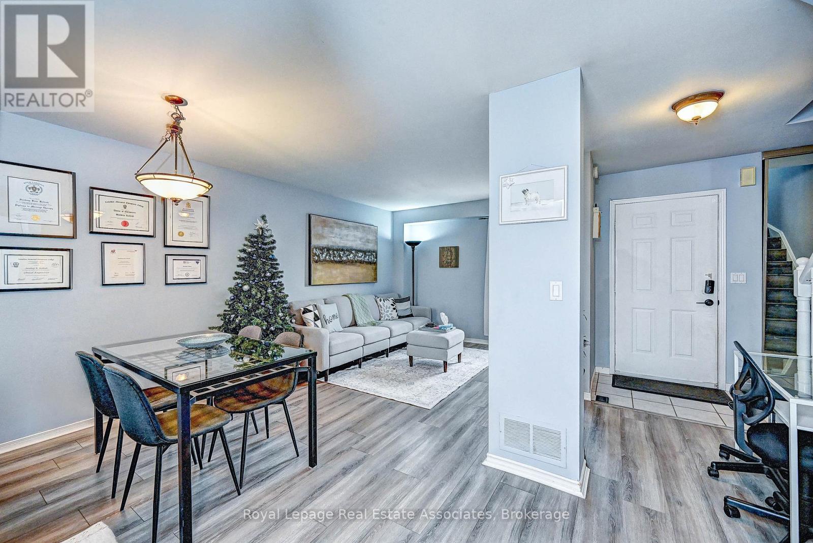 190 Nith River Way, North Dumfries, Ontario  N0B 1E0 - Photo 9 - X12545716