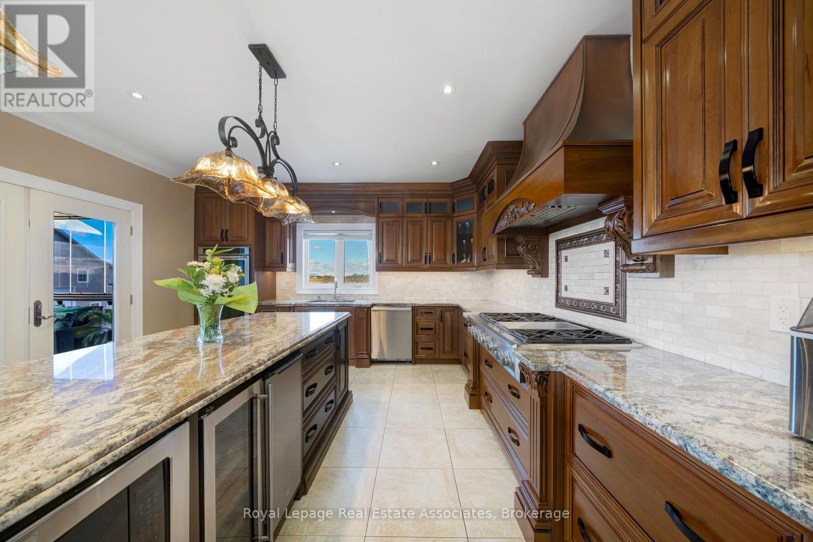 1130 Ridge Road, Hamilton, Ontario  L8J 2X5 - Photo 13 - X12545718