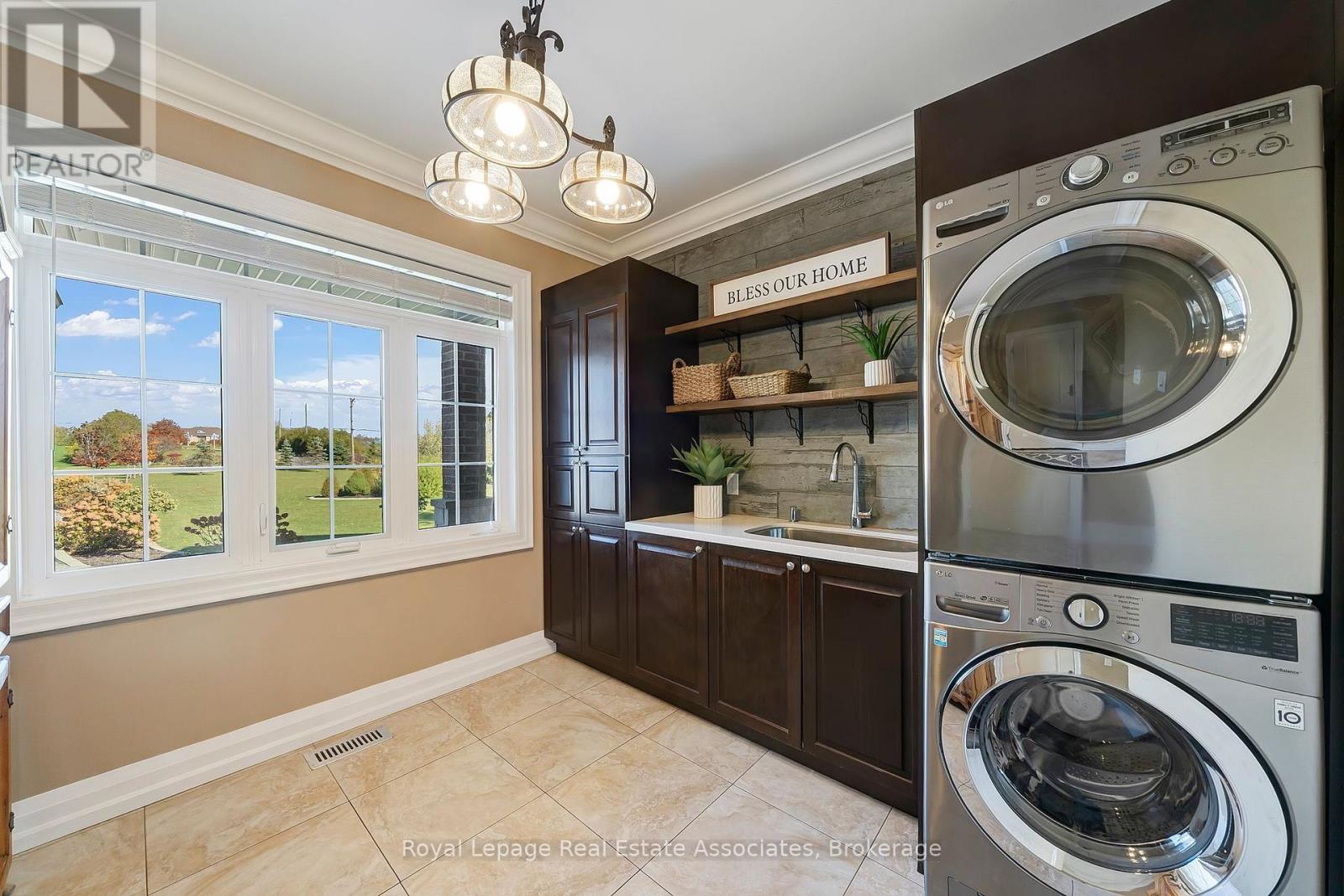 1130 Ridge Road, Hamilton, Ontario  L8J 2X5 - Photo 21 - X12545718