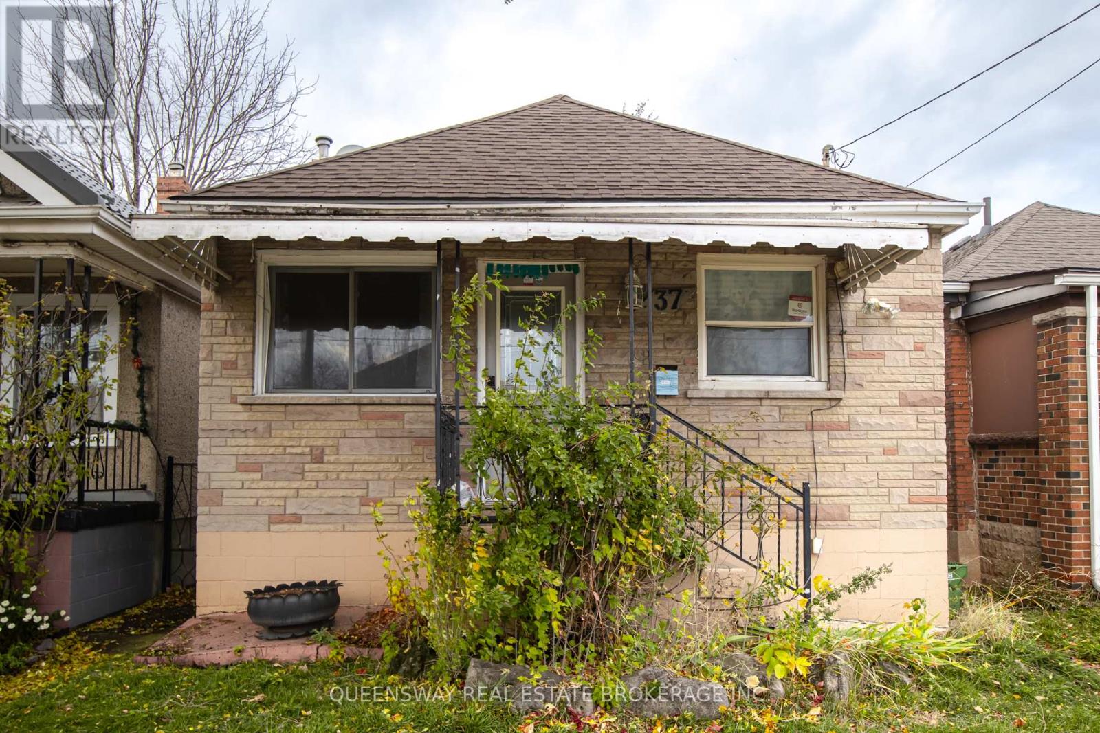 37 Hope Avenue, Hamilton, Ontario  L8H 2E1 - Photo 16 - X12545740