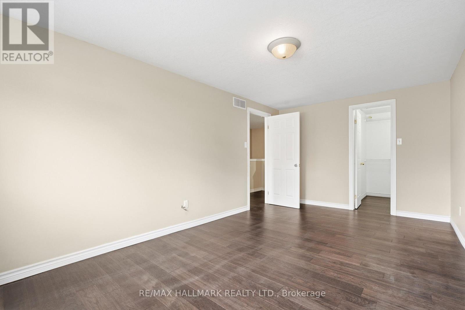 182 Kingswood Drive, Kitchener, Ontario  N2E 1S9 - Photo 23 - X12545762