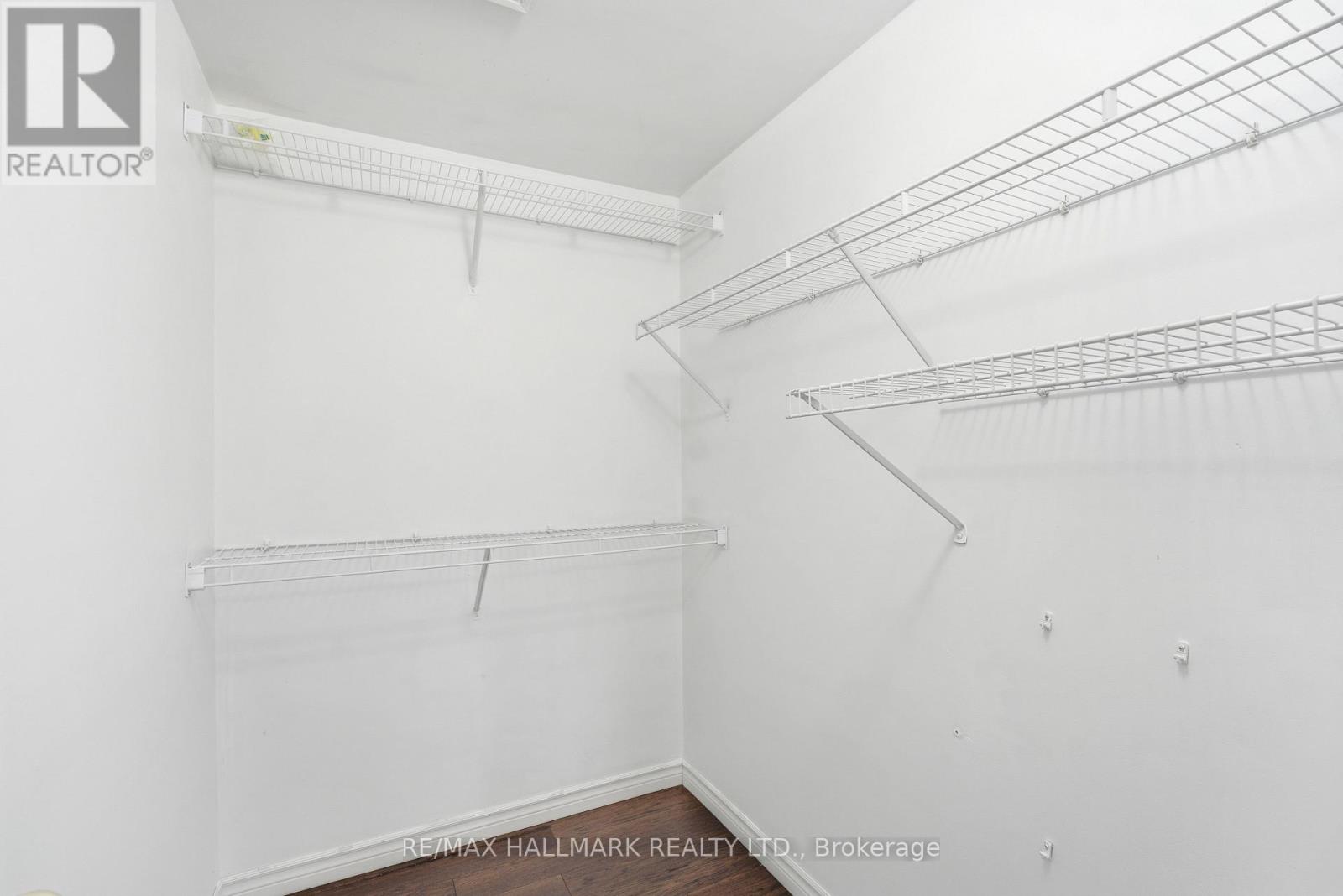 182 Kingswood Drive, Kitchener, Ontario  N2E 1S9 - Photo 25 - X12545762