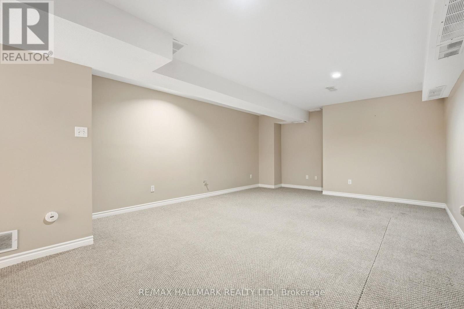 182 Kingswood Drive, Kitchener, Ontario  N2E 1S9 - Photo 30 - X12545762