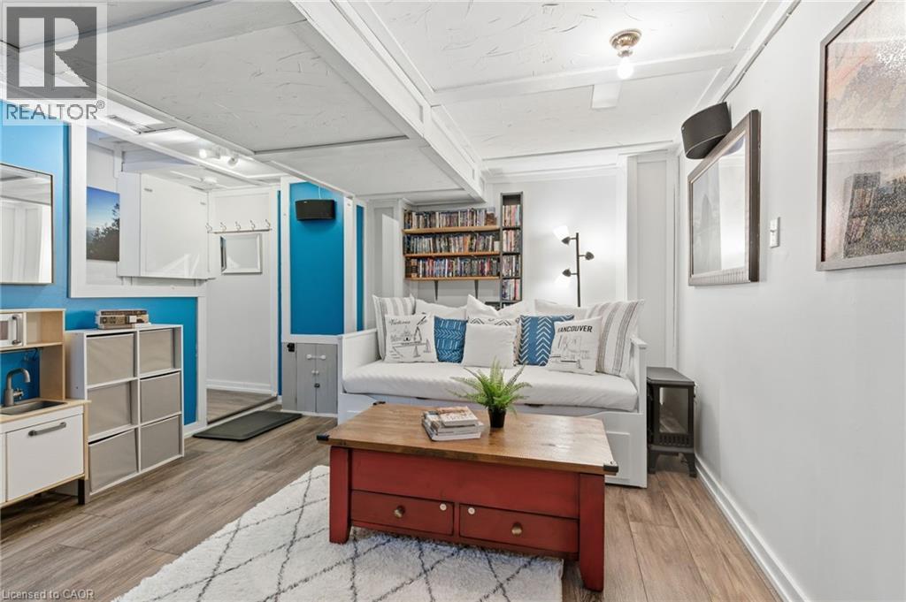 38 Golden Orchard Drive, Hamilton, Ontario L9C 6J5 - Photo 28 - 40788337