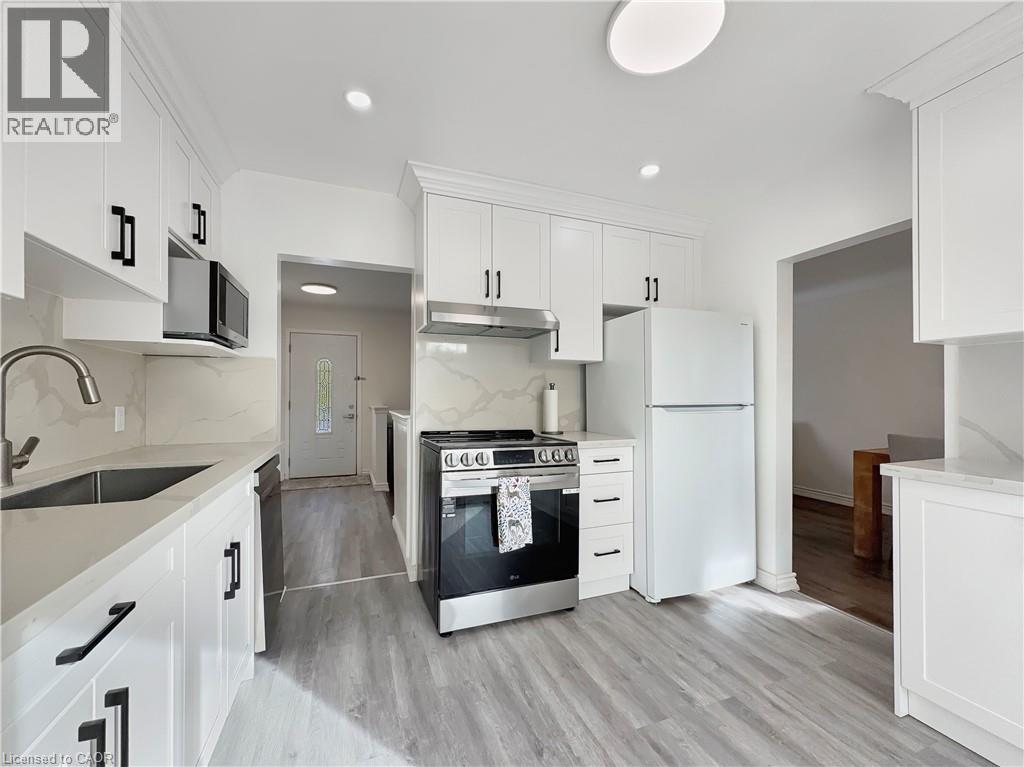 238 Kent Crescent, Burlington, Ontario L7L 4T1 - Photo 11 - 40788285