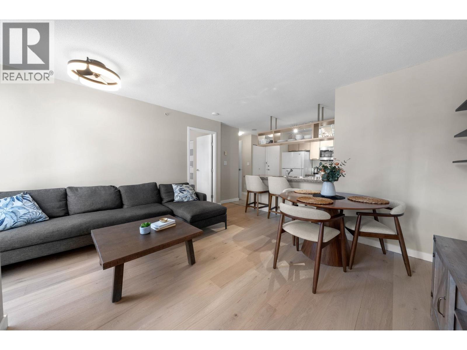 305 1082 Seymour Street, Vancouver, British Columbia  V6B 1X9 - Photo 12 - R3067453